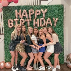 Meet your Posher, Reagan